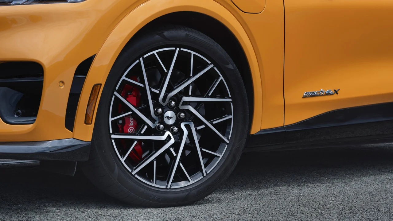 Ford Mustang Mach-E 20" GT Wheels